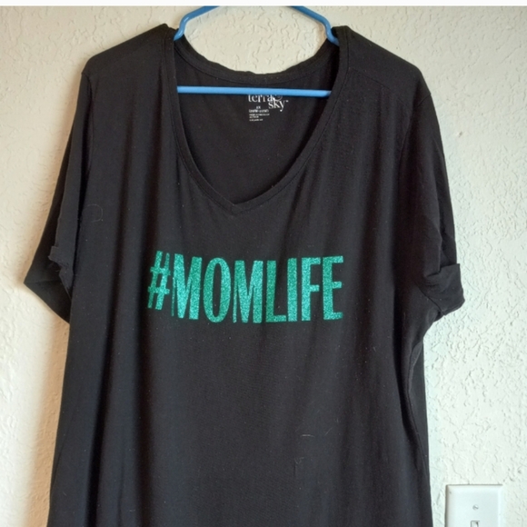 🐮 🐄 #momlife Short Sleeve T-Shirt - Picture 2 of 6